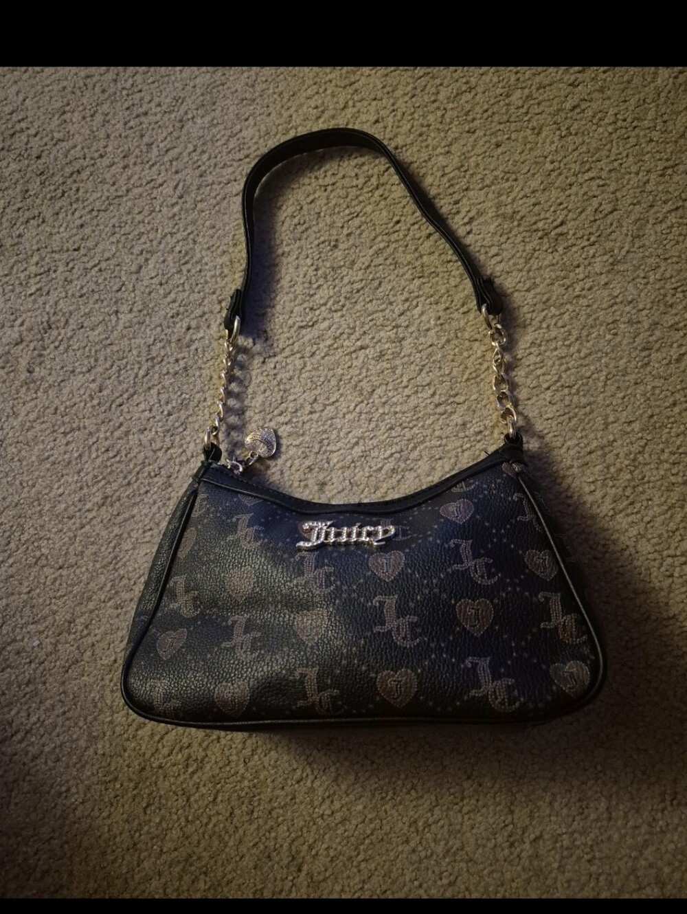 Juicy Couture Black Chain-Accent Heart Shoulder Bag